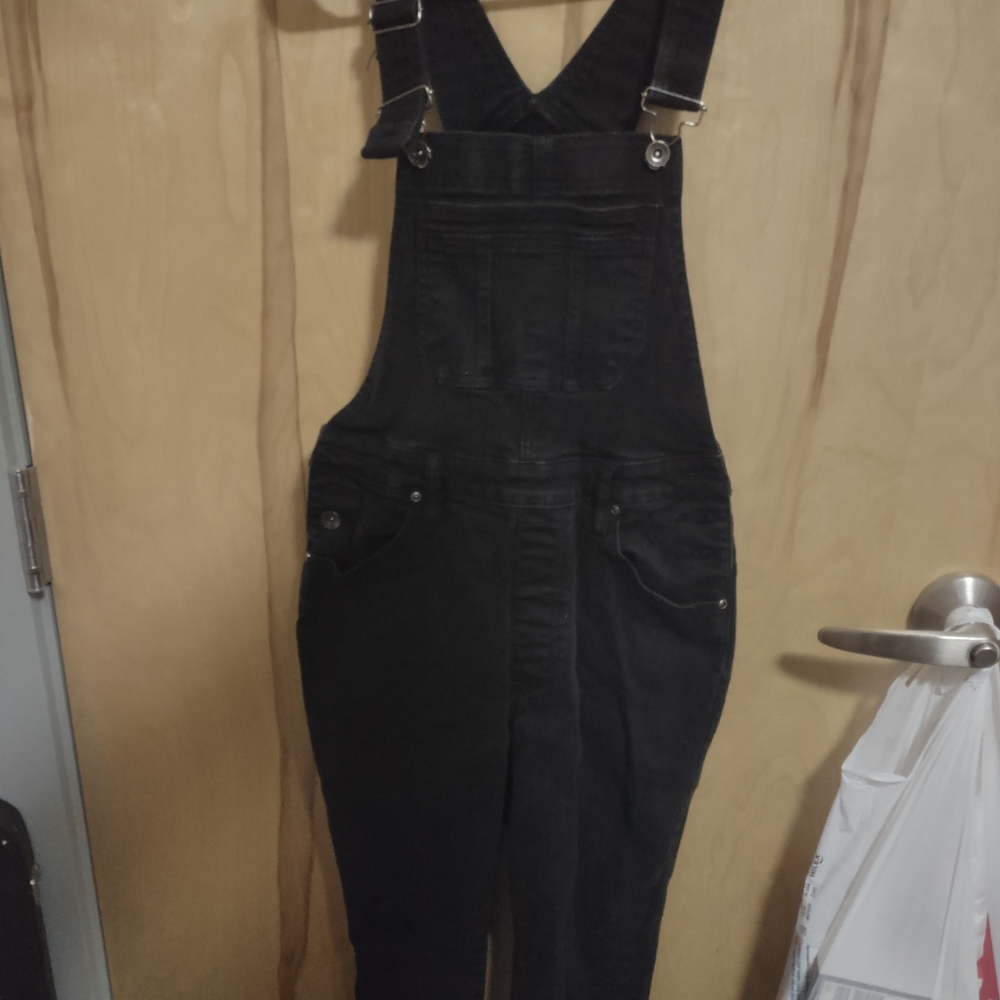 Black hot topic overalls size small